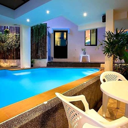 Royal Waves Hotel Patong Экстерьер фото