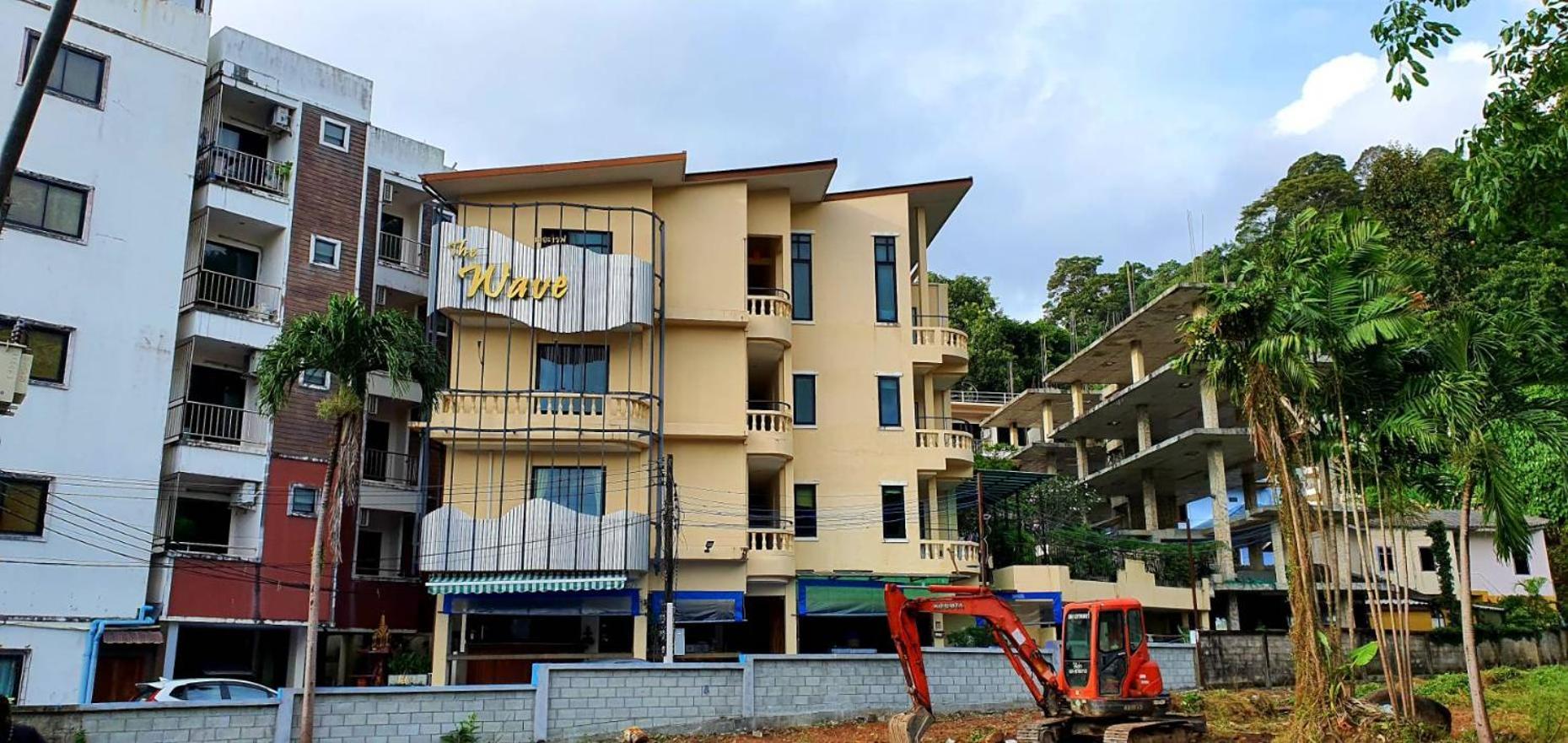Royal Waves Hotel Patong Экстерьер фото