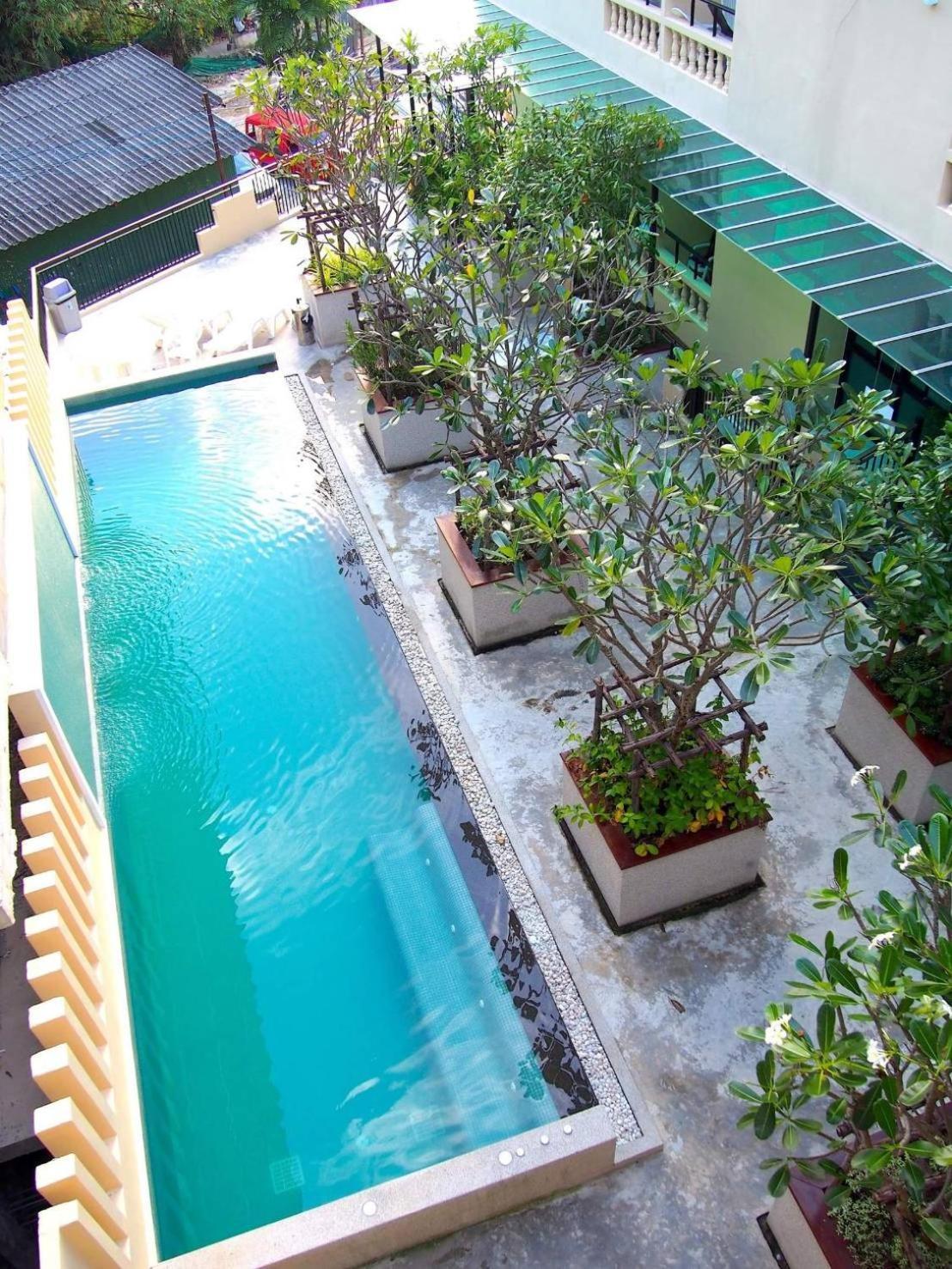 Royal Waves Hotel Patong Экстерьер фото