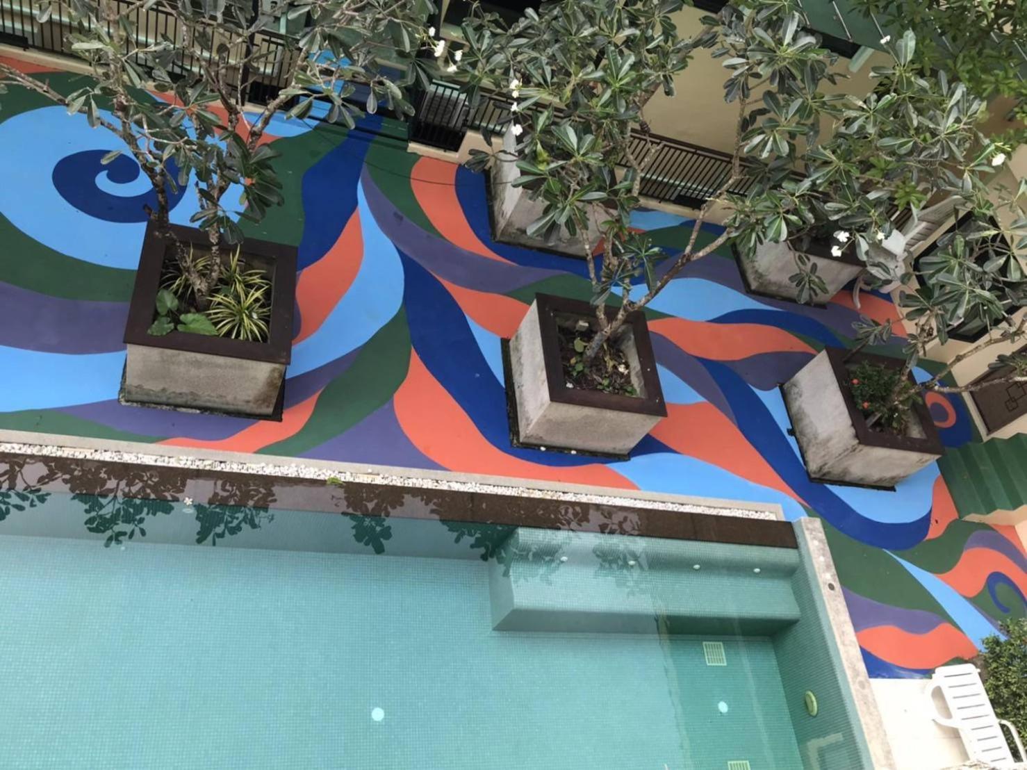 Royal Waves Hotel Patong Экстерьер фото